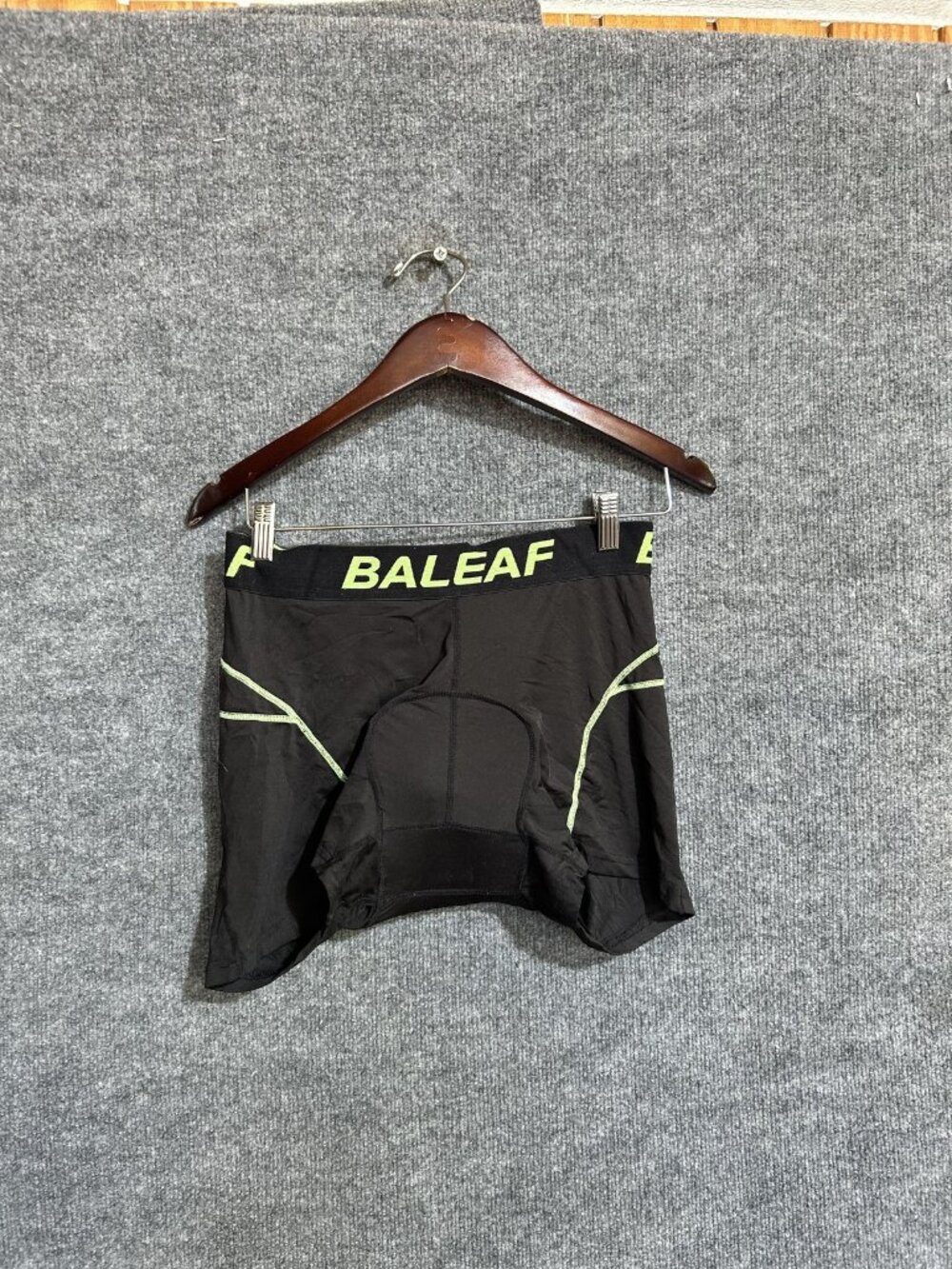 Baleaf Cycling Shorts Mens Large Black Padded Chamois Liner Bike Stretch Road